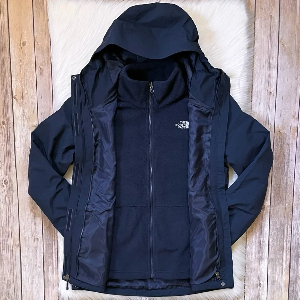 The North Face Women’s Toro Peak TriClimate Summit Navy Jacket - Picture 1 of 9